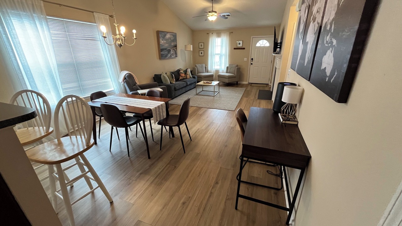 Photo of Livingroom in State Park