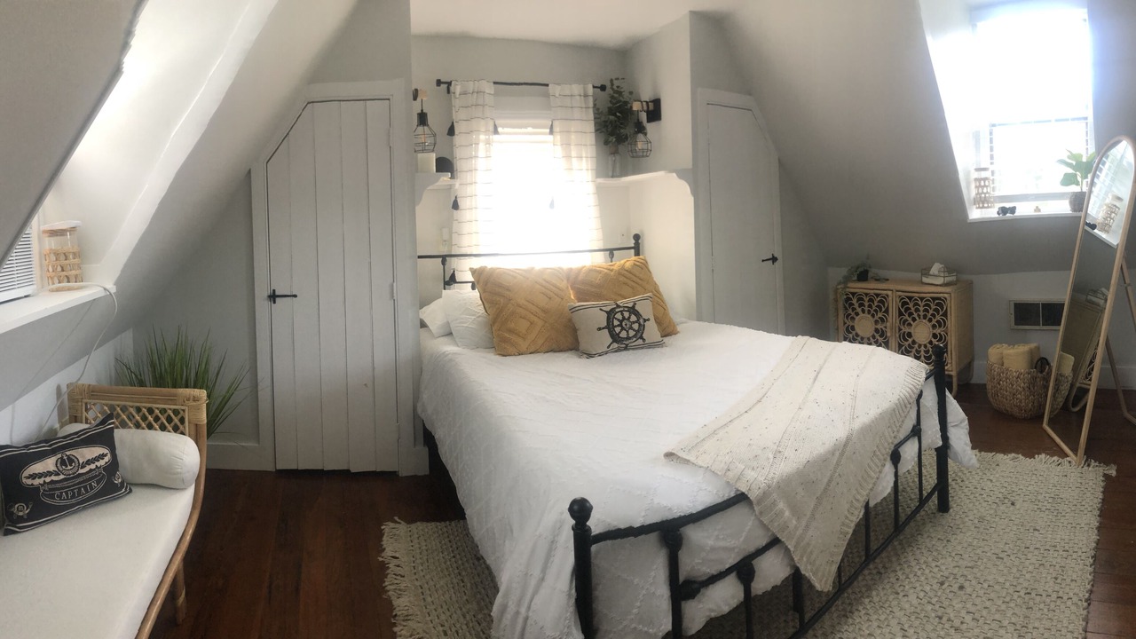 Photo of Bedroom in Centreville