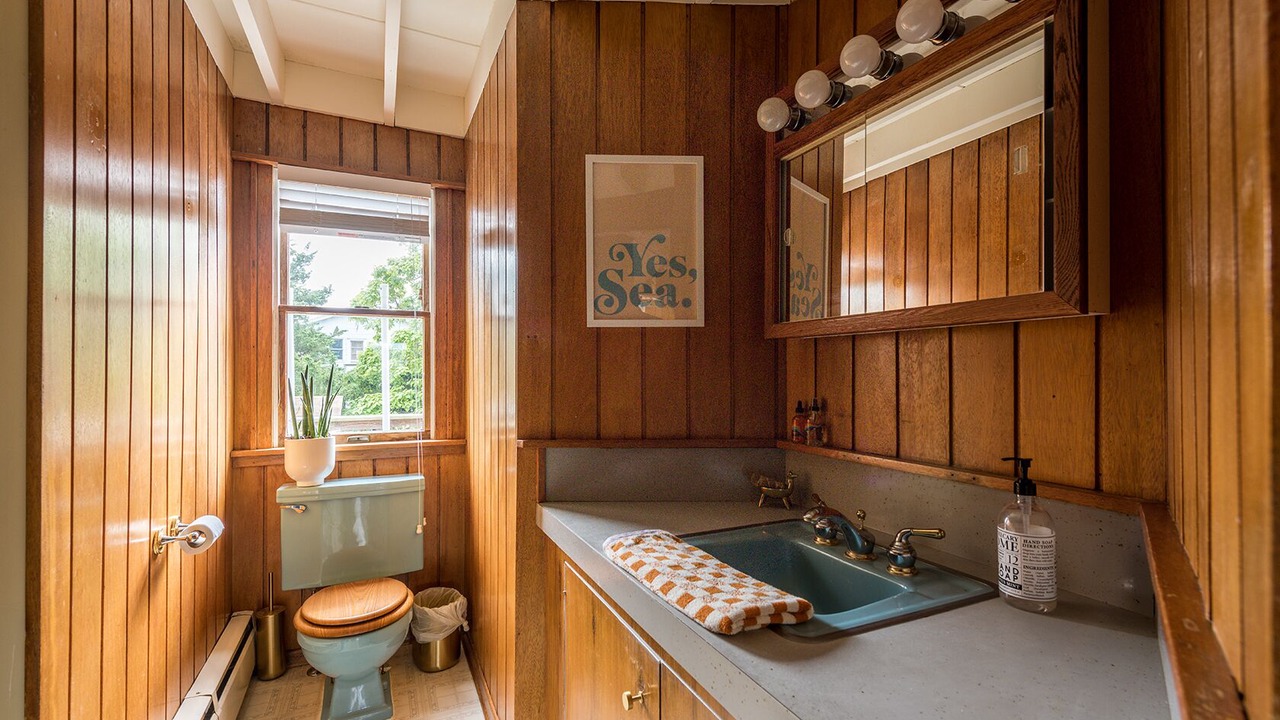 Photo of Bathroom in Barnegat Light