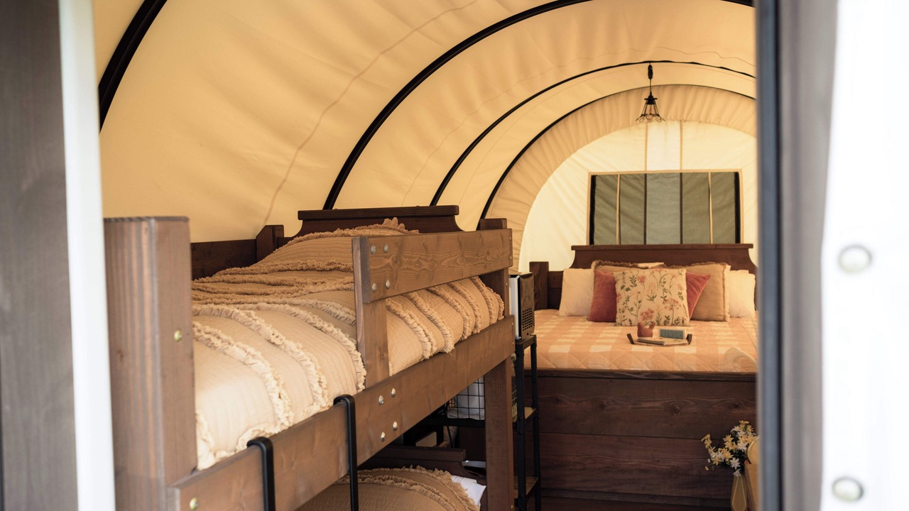 Photo of Bedroom in Poweshiek County