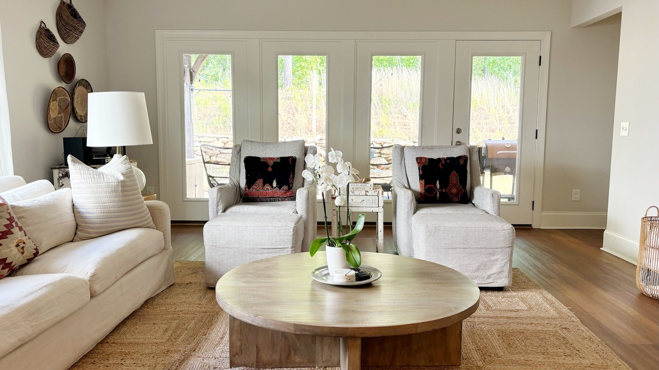 Photo of Livingroom in Auburn