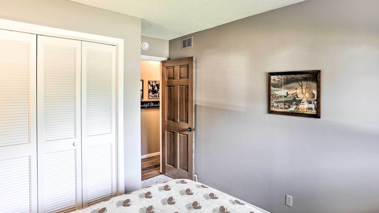 Photo of Bedroom in Sturgis