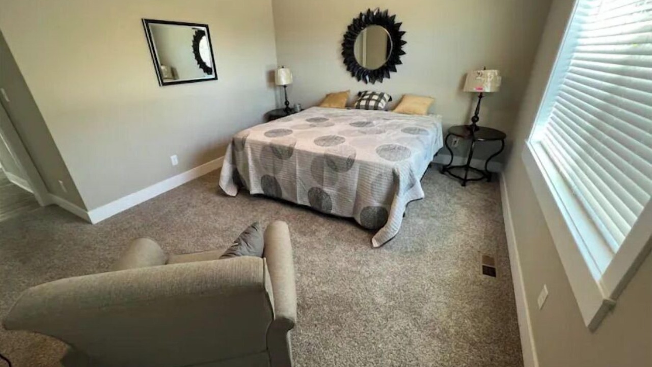 Photo of Bedroom in Ames