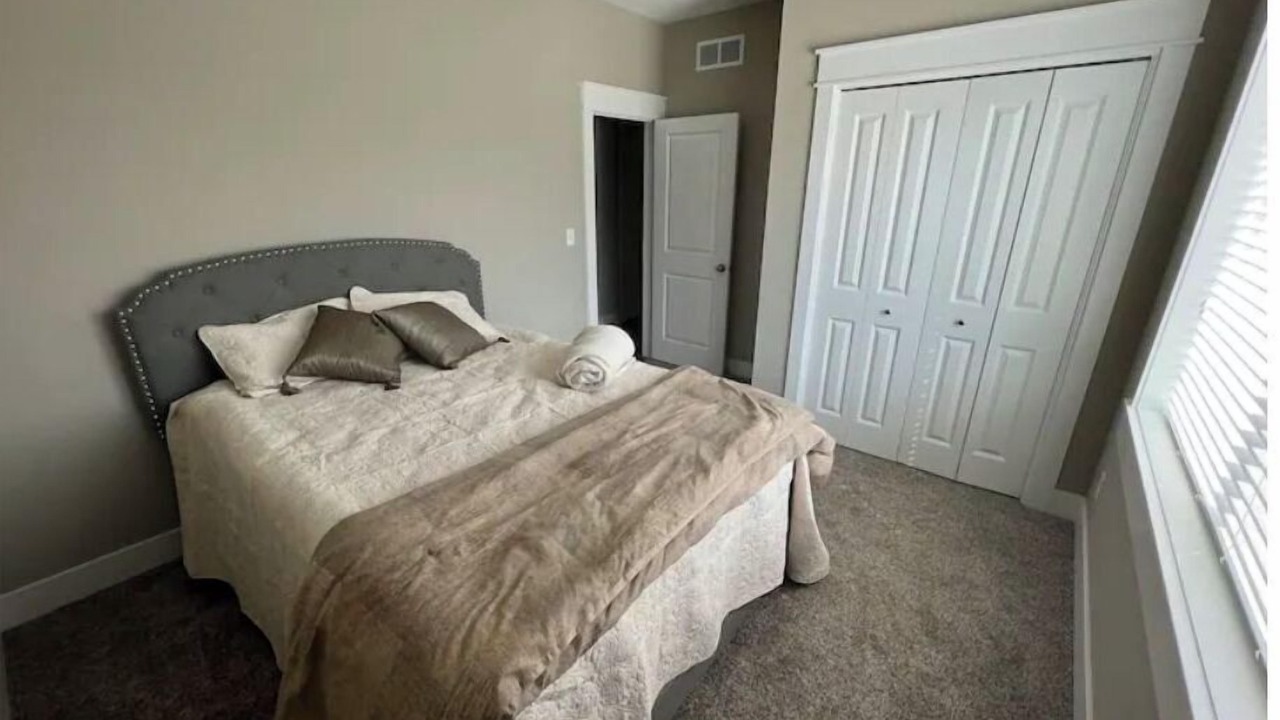 Photo of Bedroom in Ames