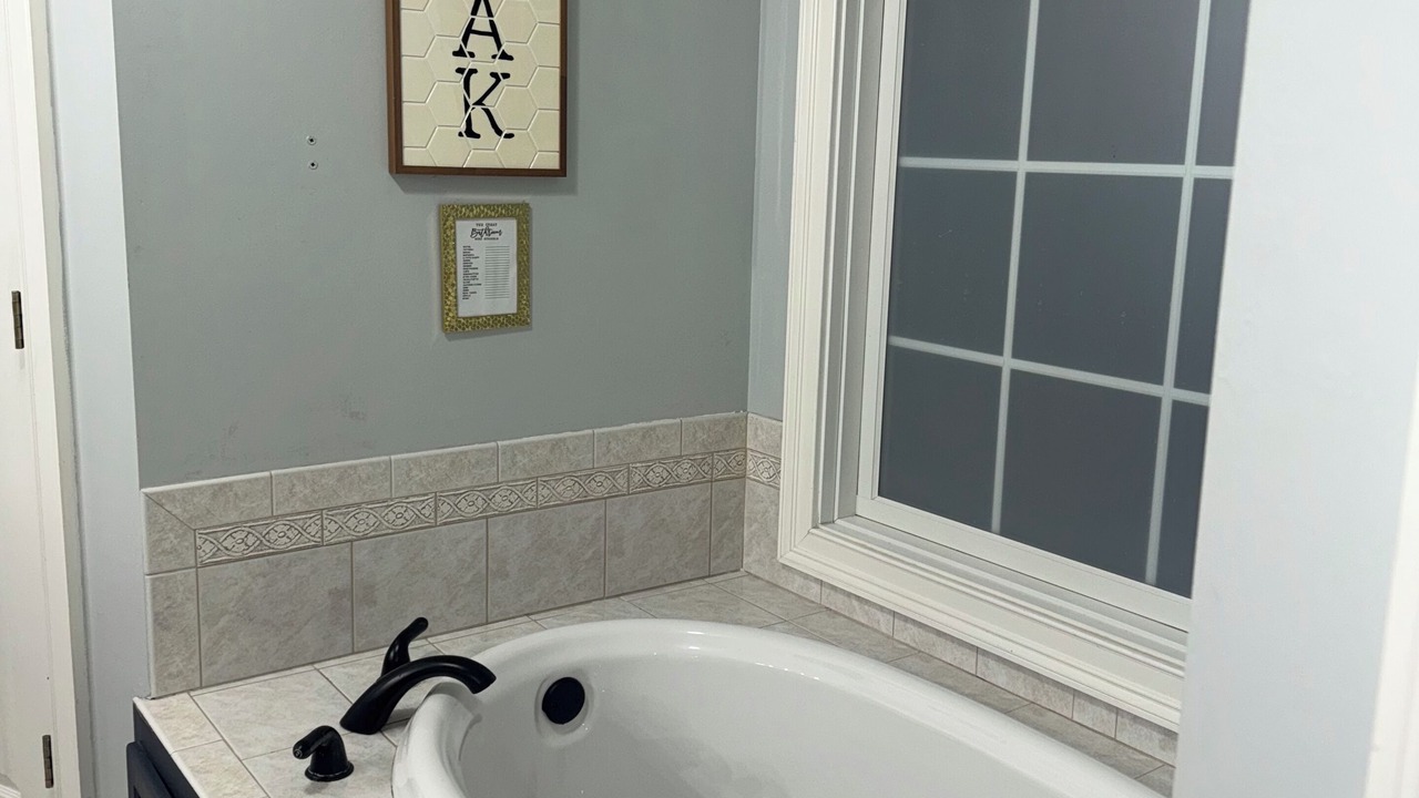 Photo of Bathroom in Silver Creek