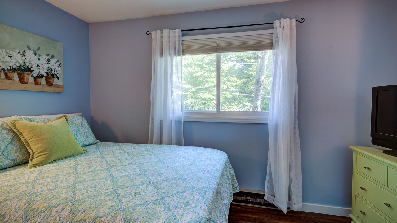 Photo of Bedroom in Mill Ridge