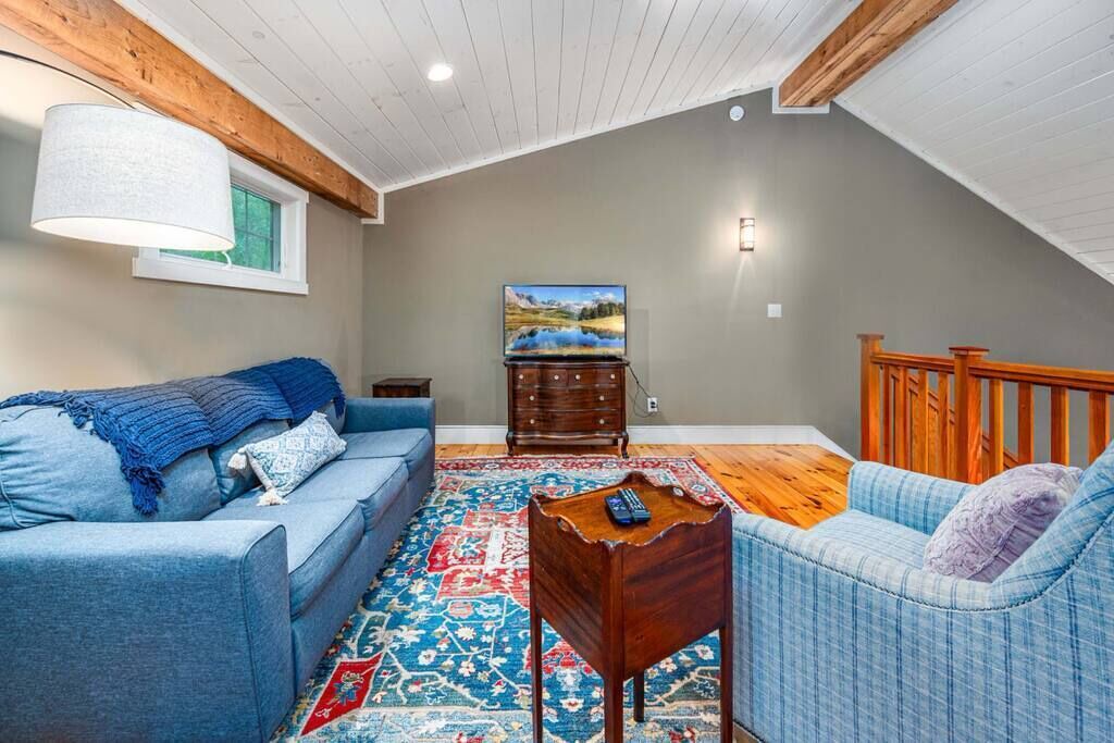 Photo of Livingroom in Bynum