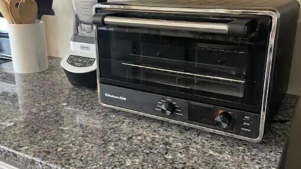 Photo of Kitchen in Murraysville