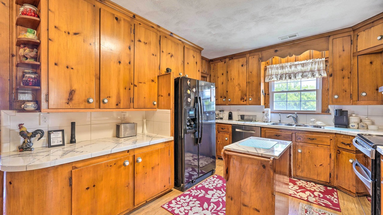 Photo of Kitchen in Currituck