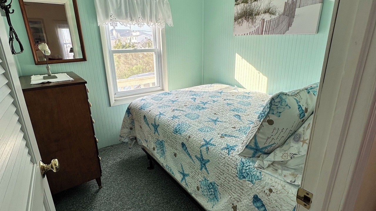 Photo of Bedroom in Tuckerton Beach