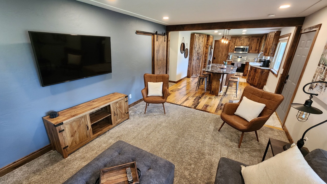 Photo of Livingroom in Hudson
