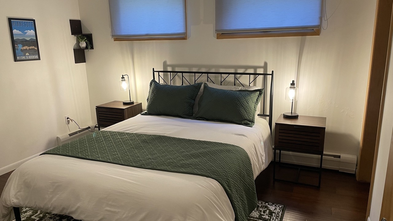 Photo of Bedroom in Albert Lea
