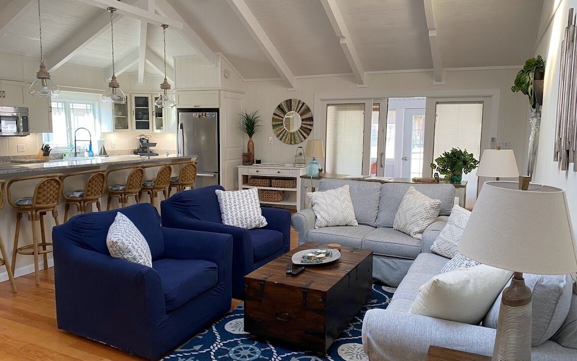Photo of Livingroom in Country Club Estates
