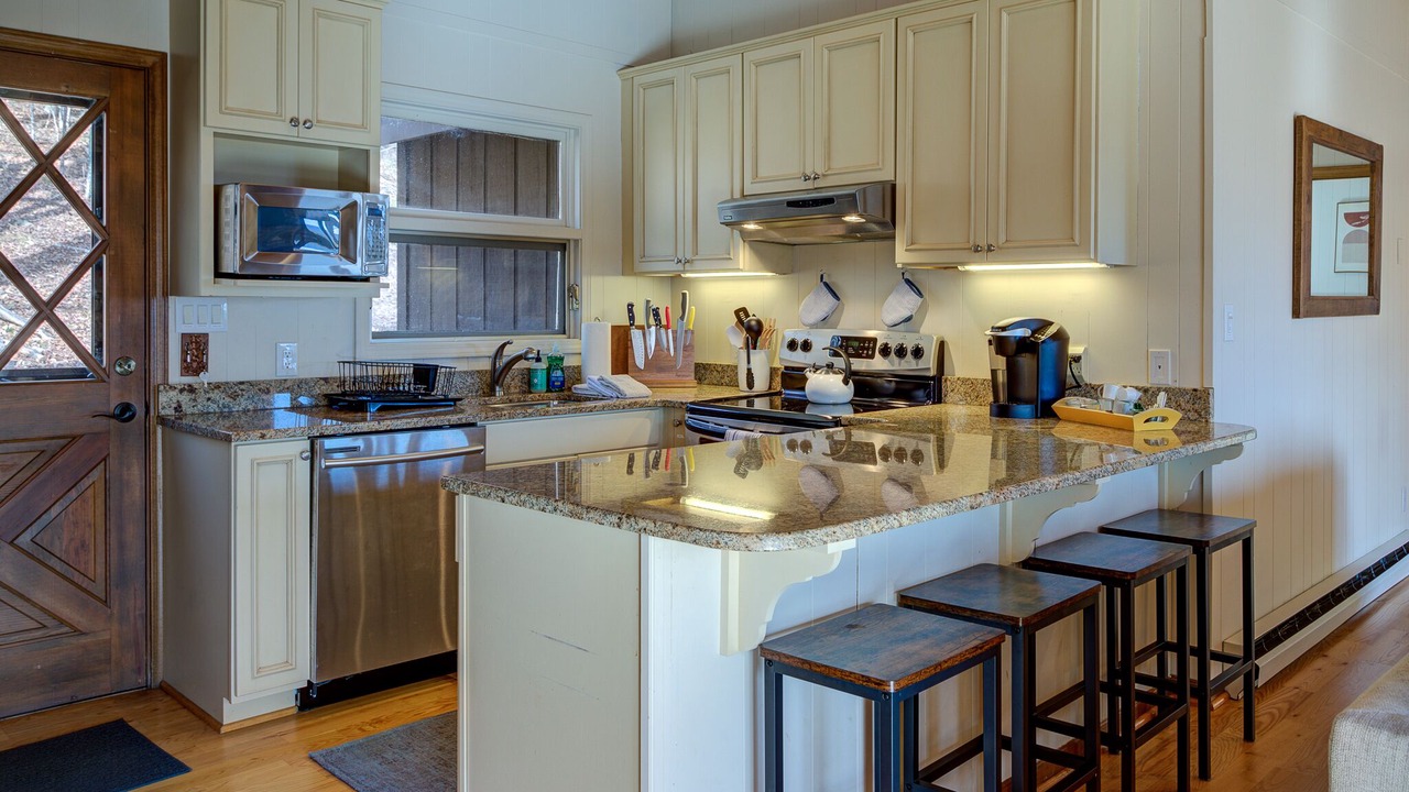 Photo of Kitchen in Seven Devils