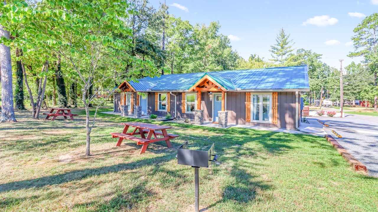 Photo of Outdoor in Ten Mile