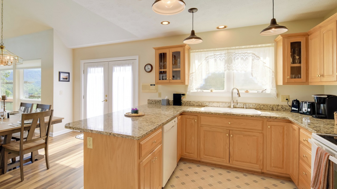 Photo of Kitchen in Mountain City