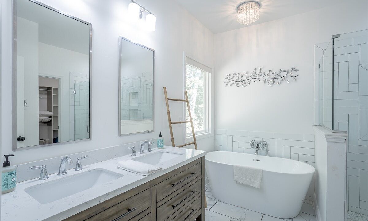 Photo of Bathroom in Rising Fawn