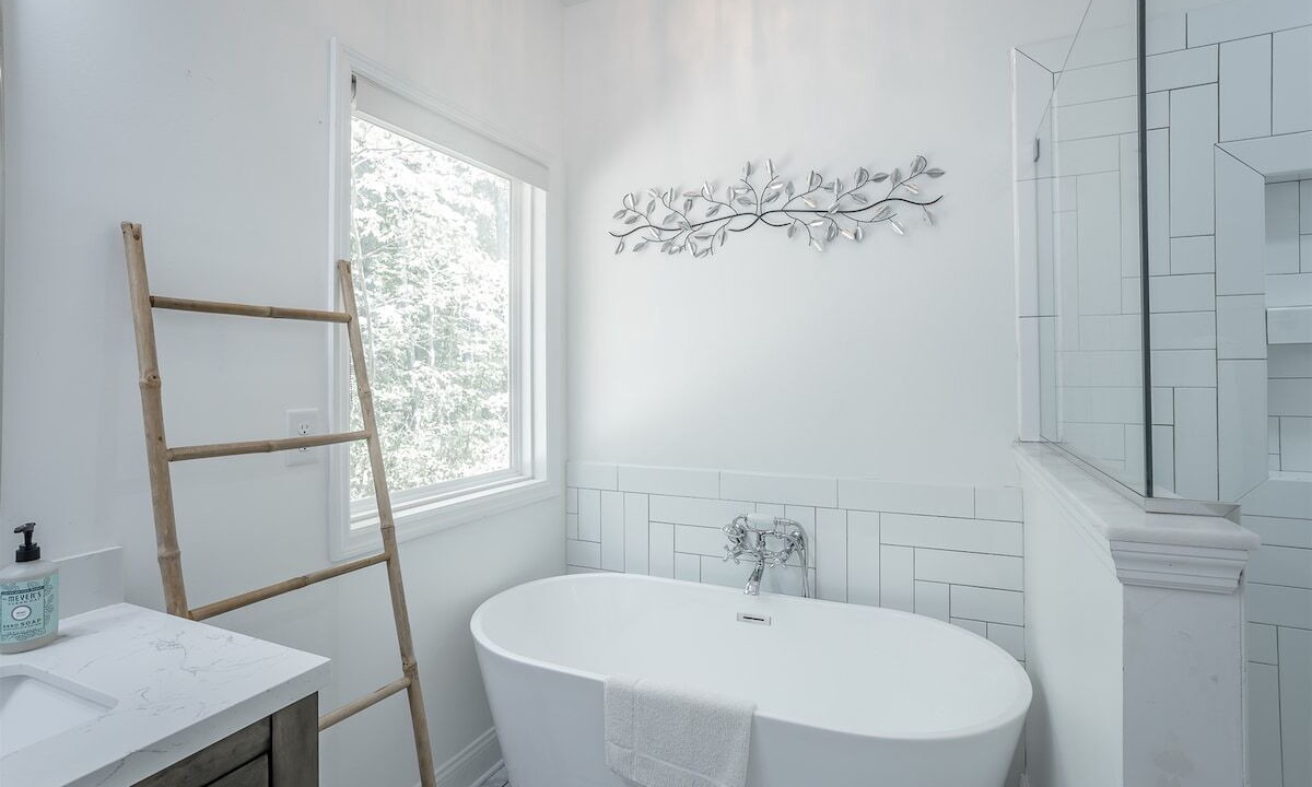 Photo of Bathroom in Rising Fawn