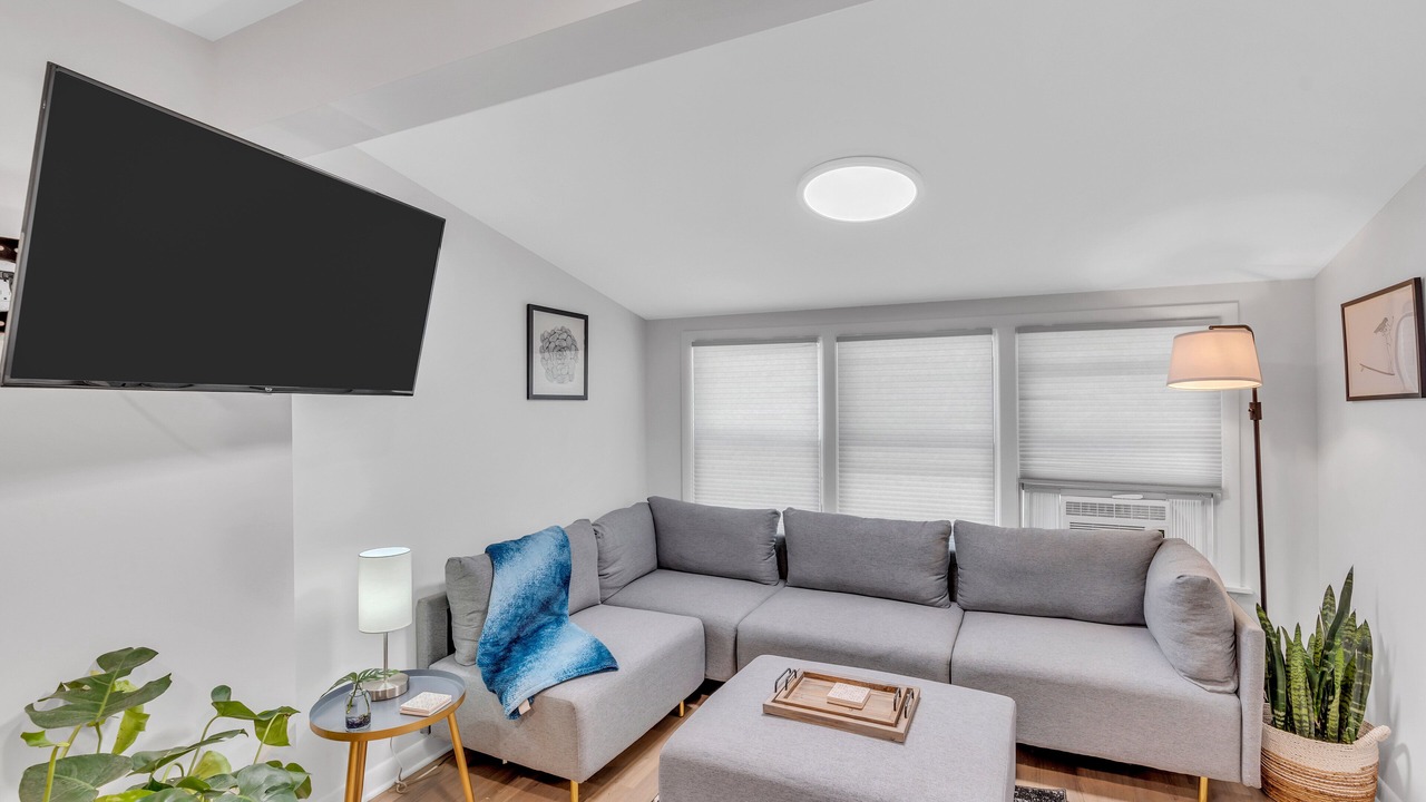 Photo of Livingroom in Bradley Beach