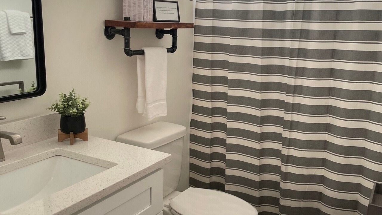 Photo of Bathroom in Tracy City