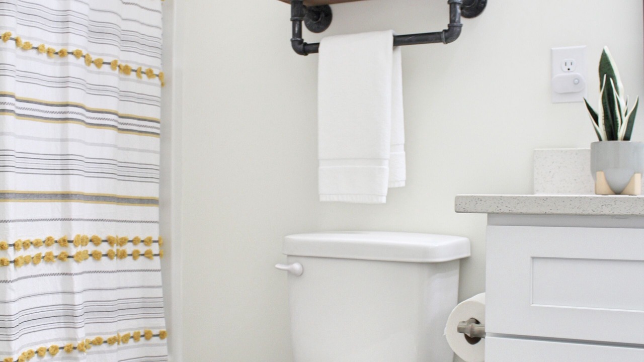 Photo of Bathroom in Tracy City