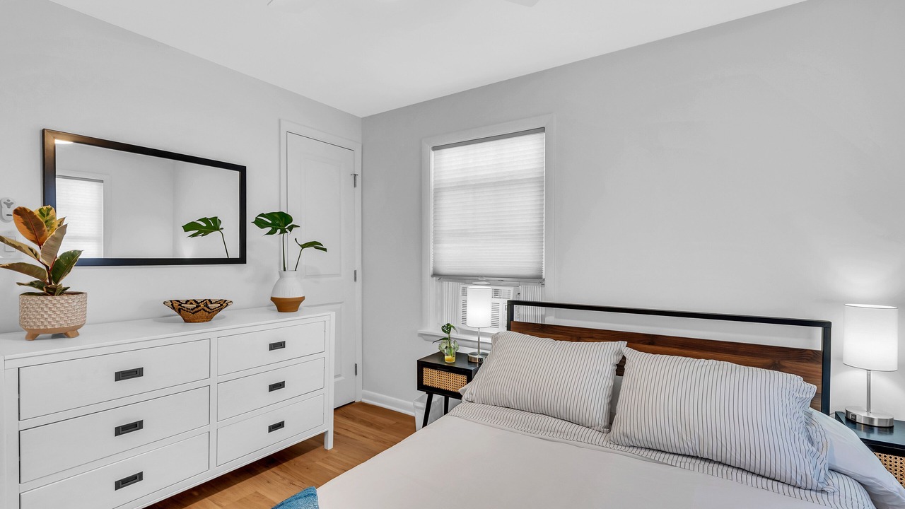 Photo of Bedroom in Bradley Beach