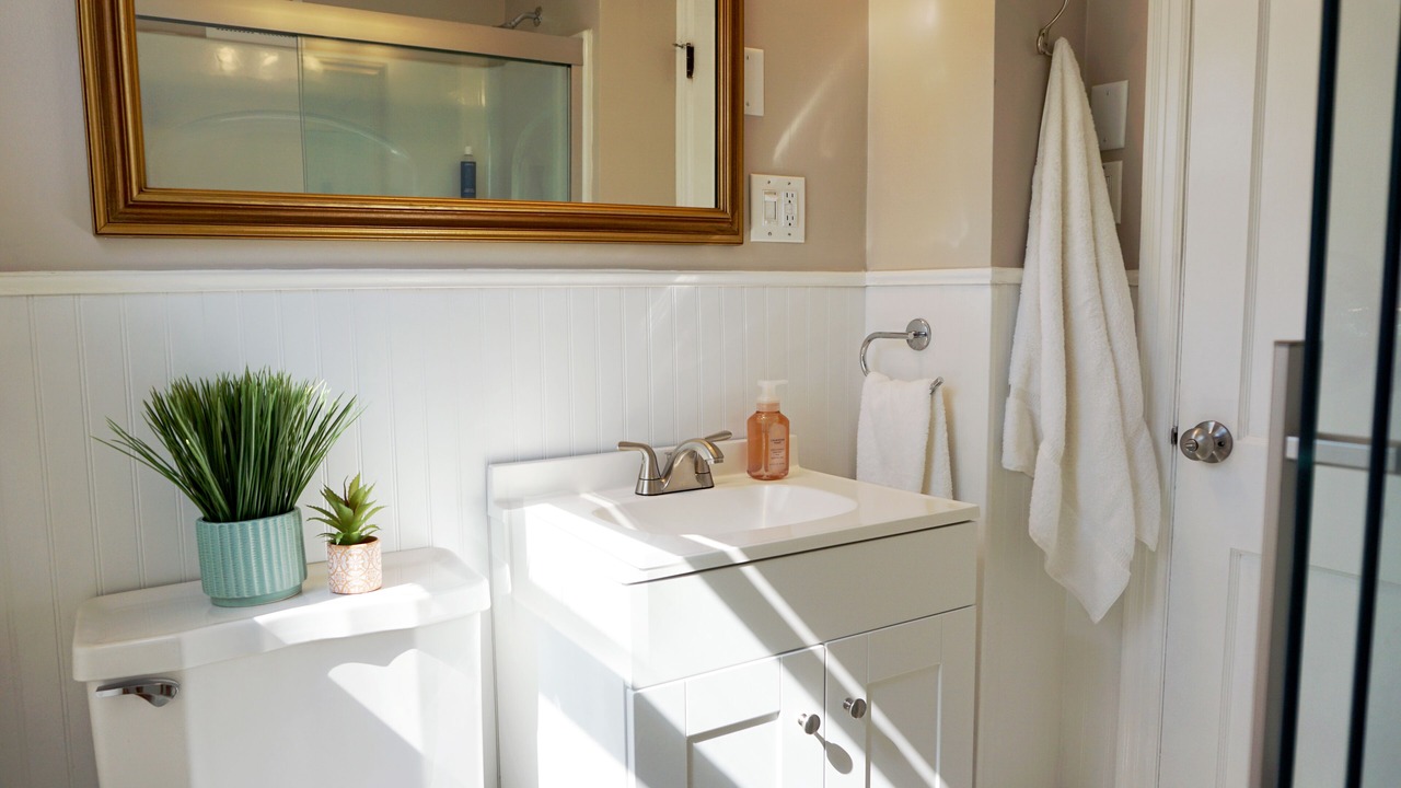 Photo of Bathroom in Cedar Rapids