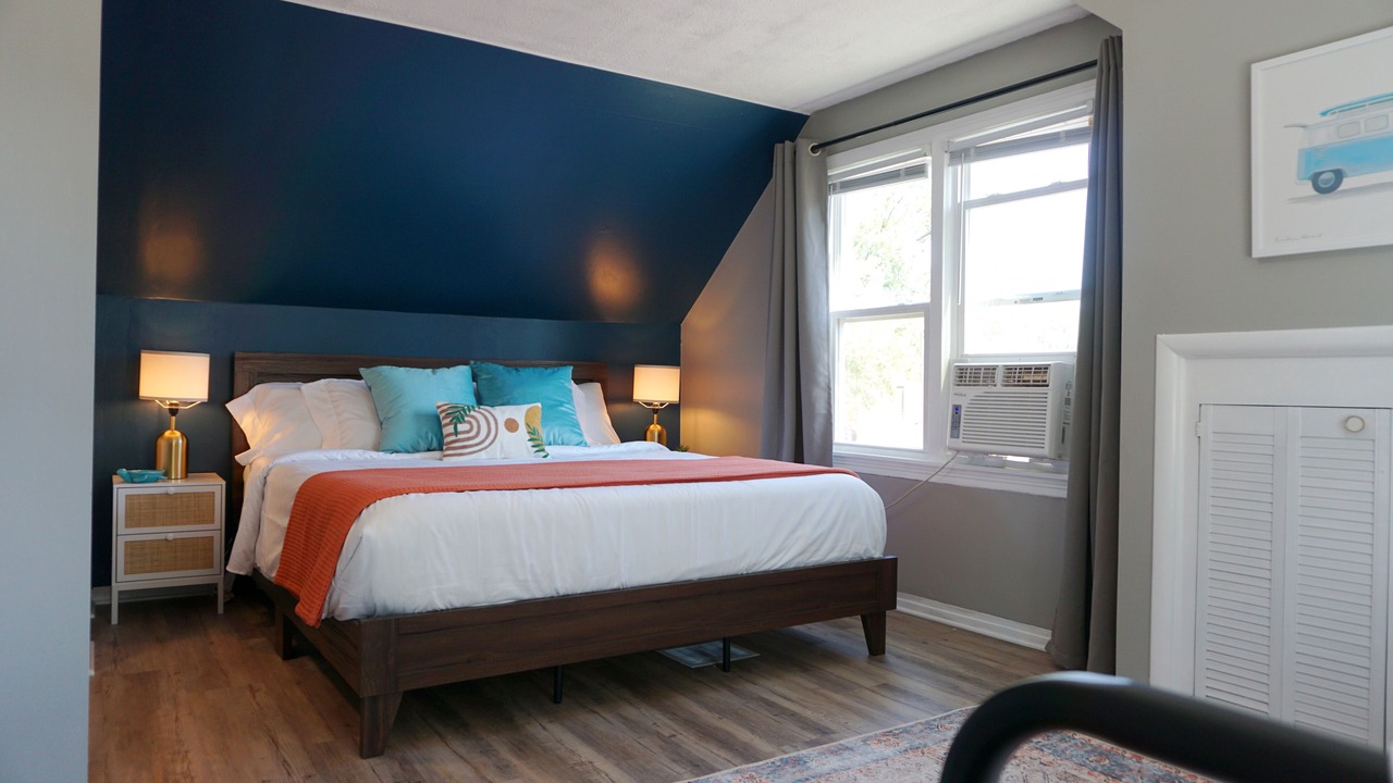 Photo of Bedroom in Cedar Rapids