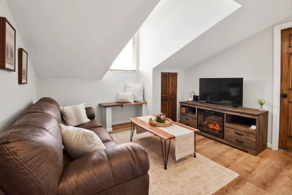 Photo of Livingroom in Berryville