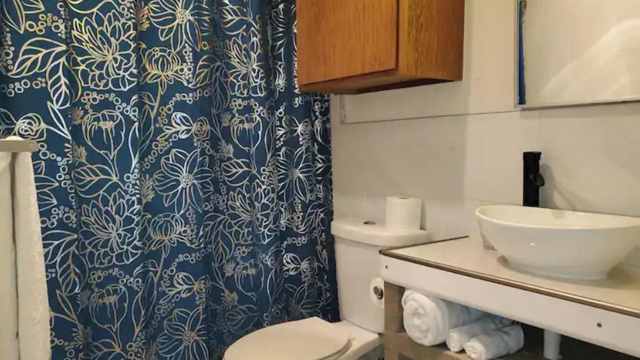 Photo of Bathroom in Wells Branch