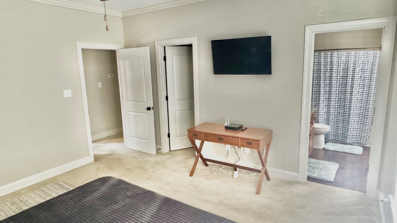 Photo of Bedroom in Huntsville