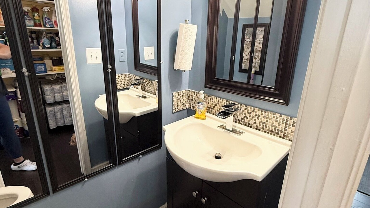 Photo of Bathroom in Fifeville