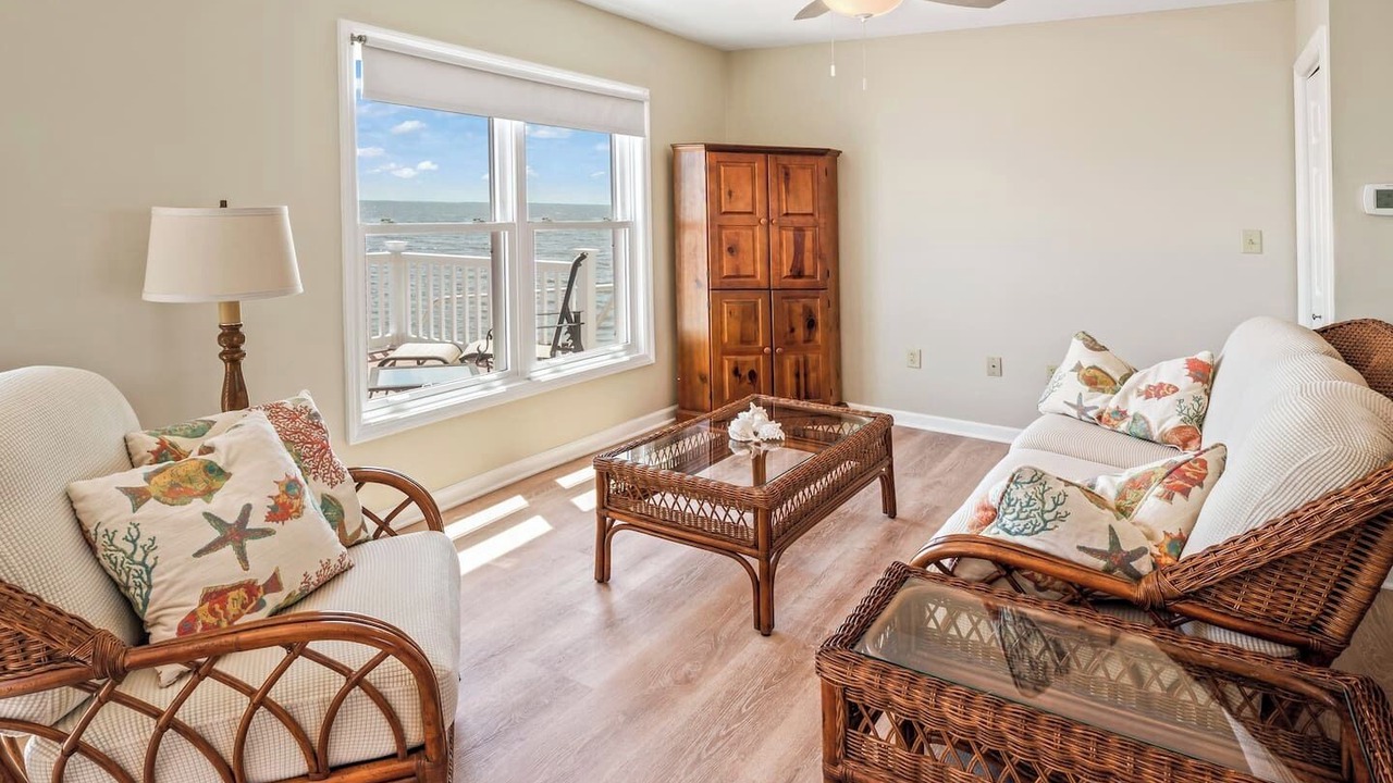 Photo of Livingroom in Downe