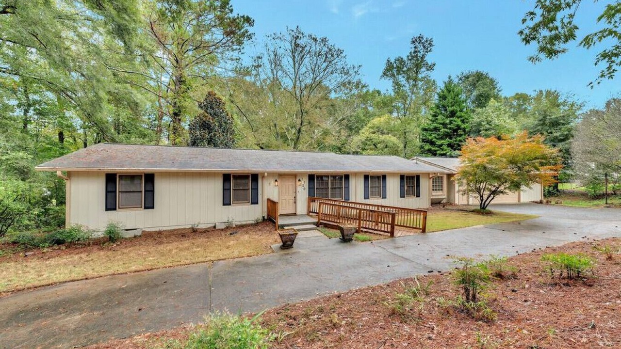 Photo of Outdoor in Woodstock