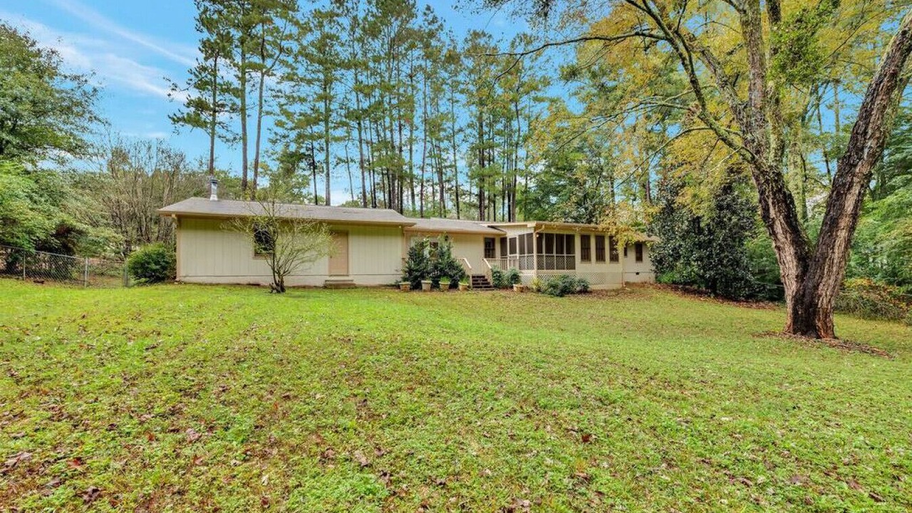Photo of Outdoor in Woodstock