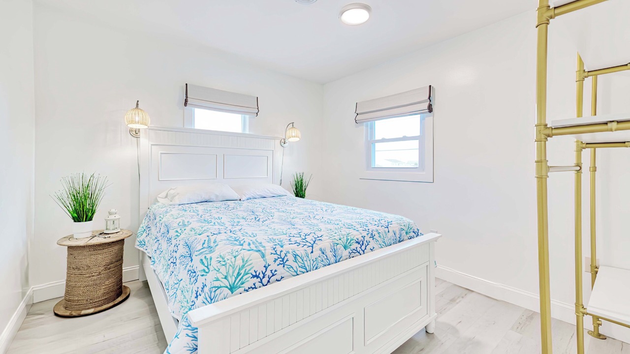 Photo of Bedroom in Mystic Island