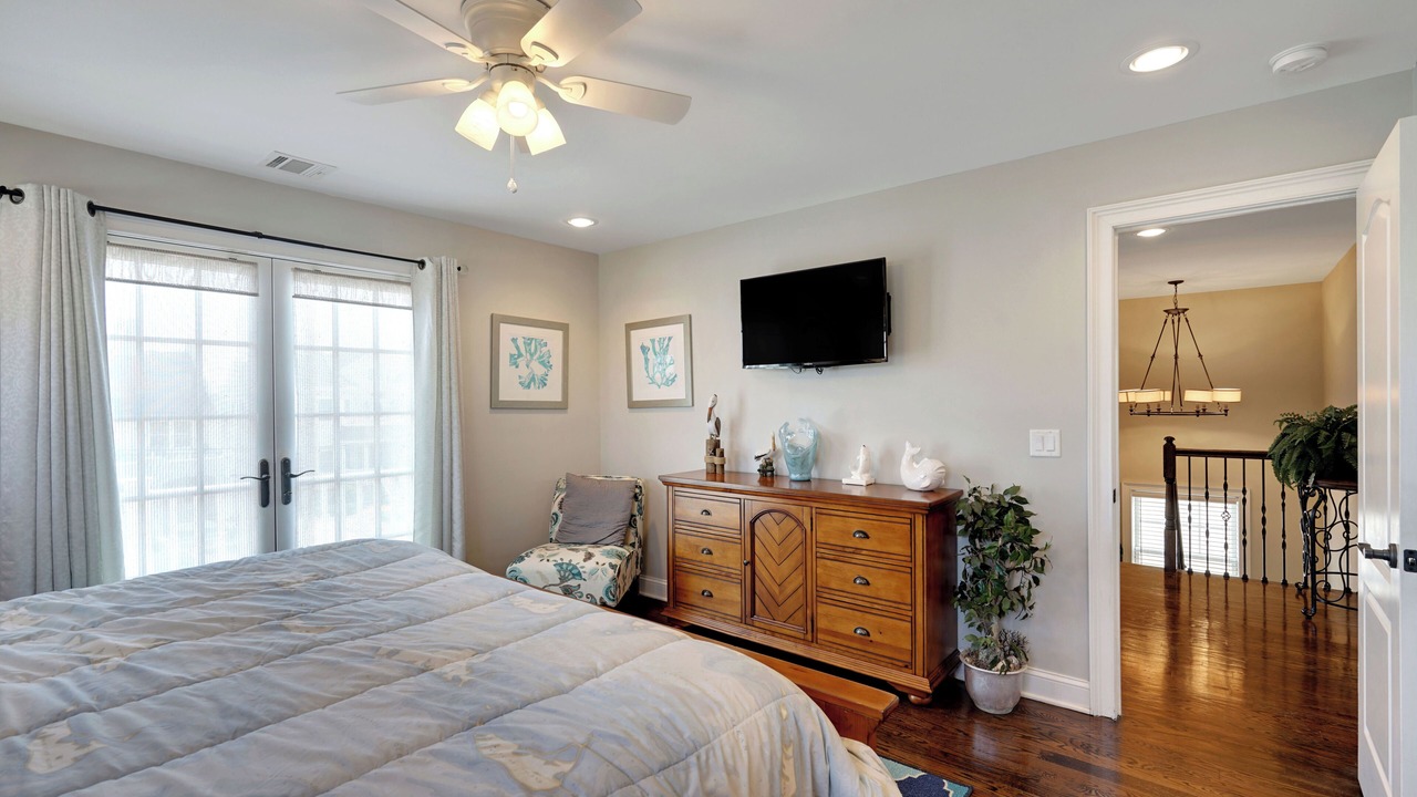Photo of Bedroom in Point Pleasant Beach