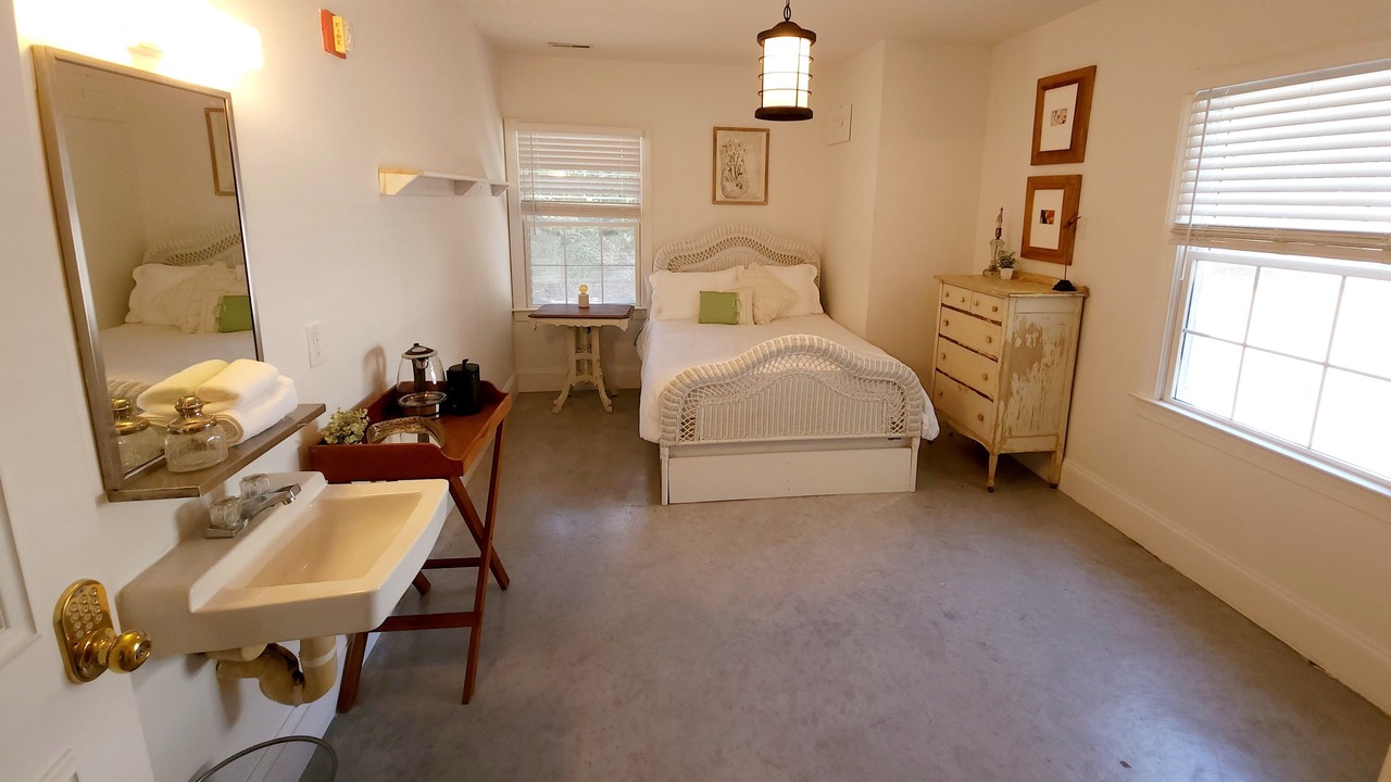 Photo of Bedroom in Berryville
