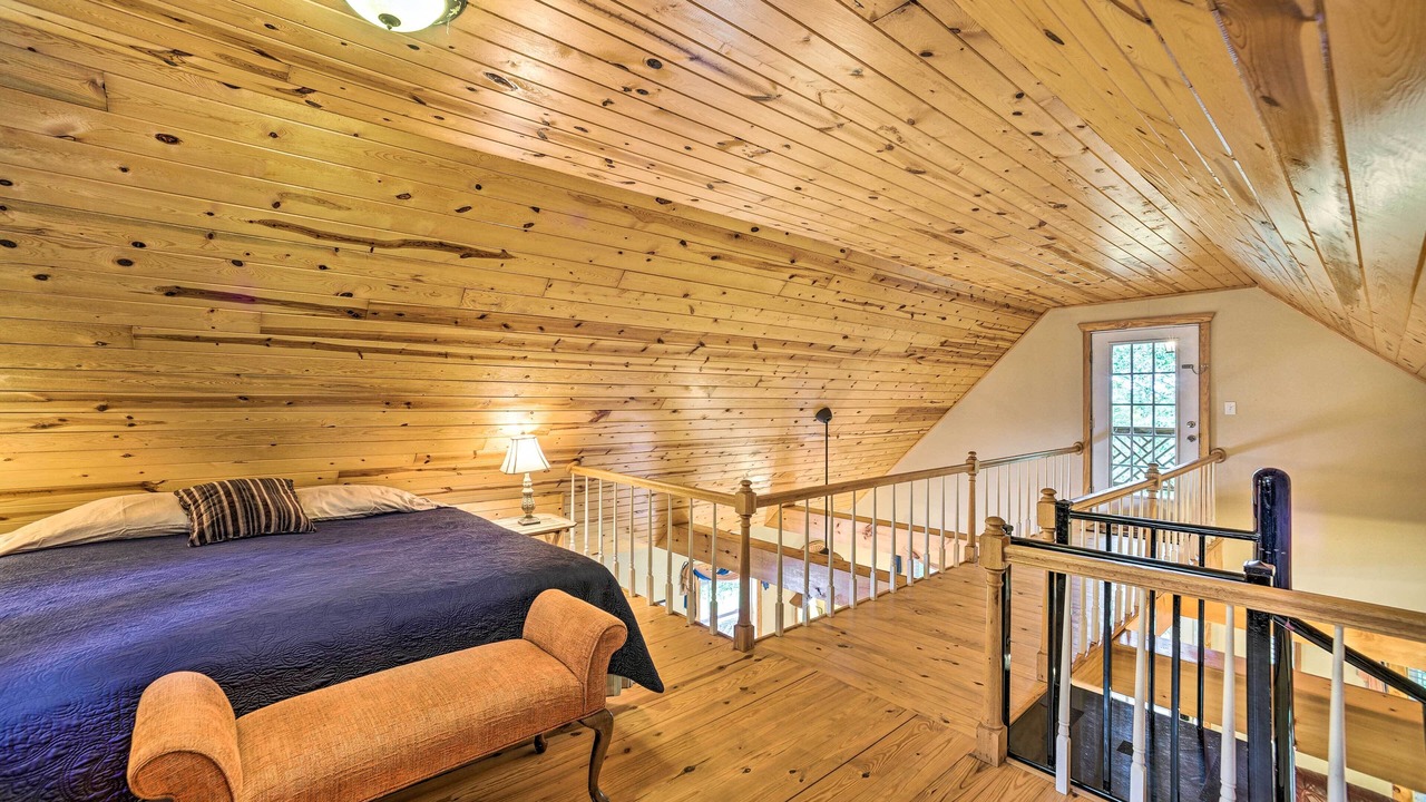 Photo of Bedroom in Guntersville