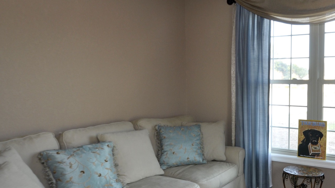 Photo of Livingroom in Currituck