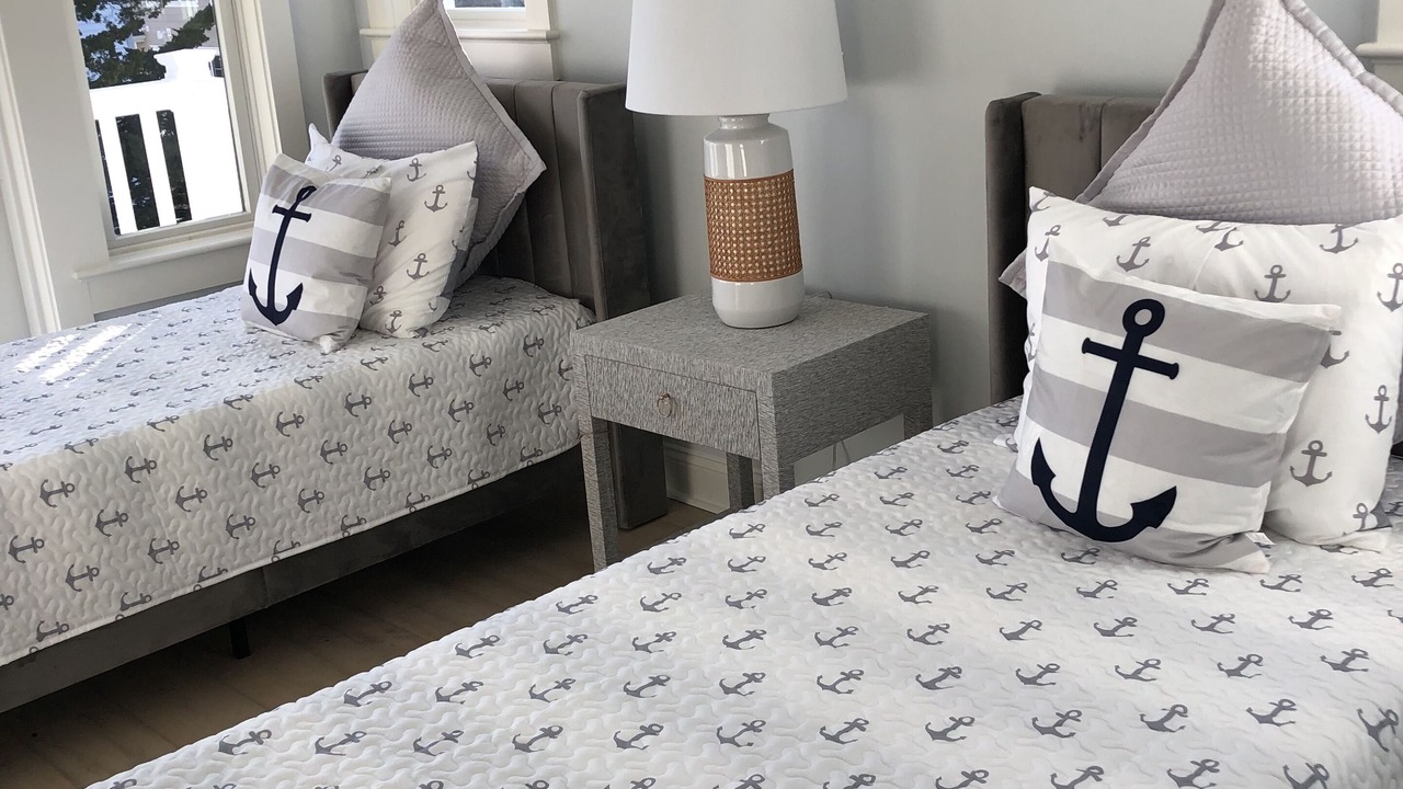 Photo of Bedroom in Avalon