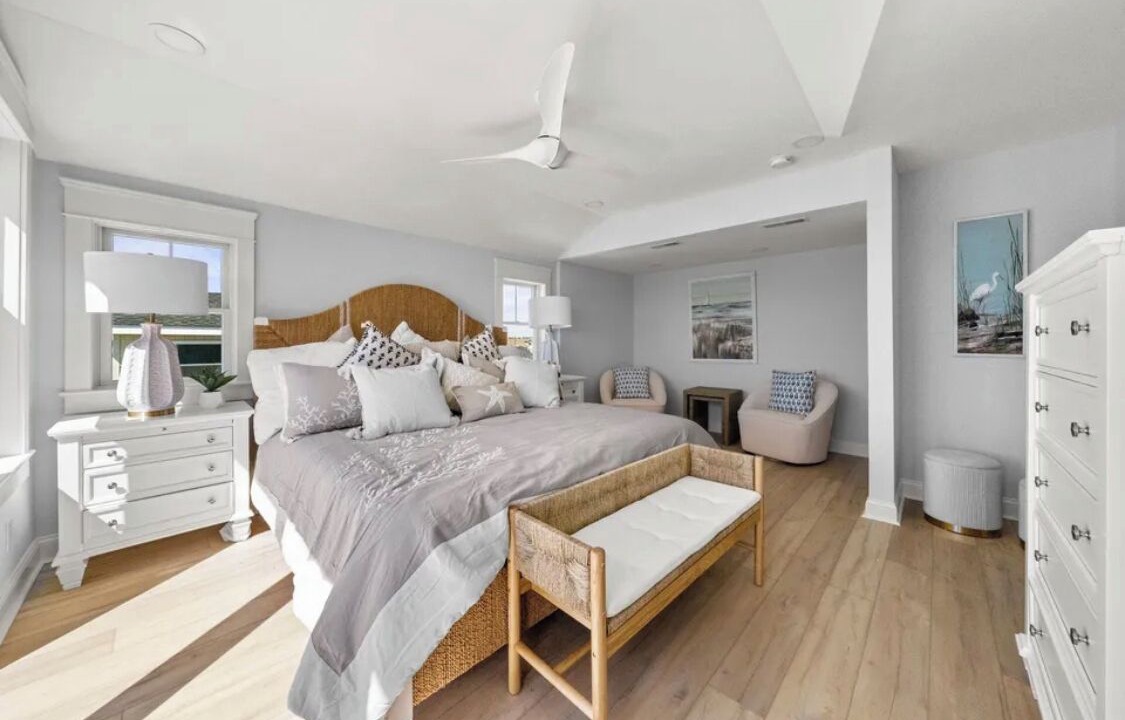 Photo of Bedroom in Avalon