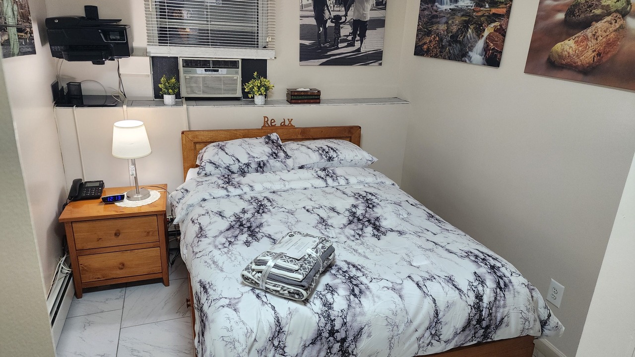 Photo of Bedroom in Ocean Hill