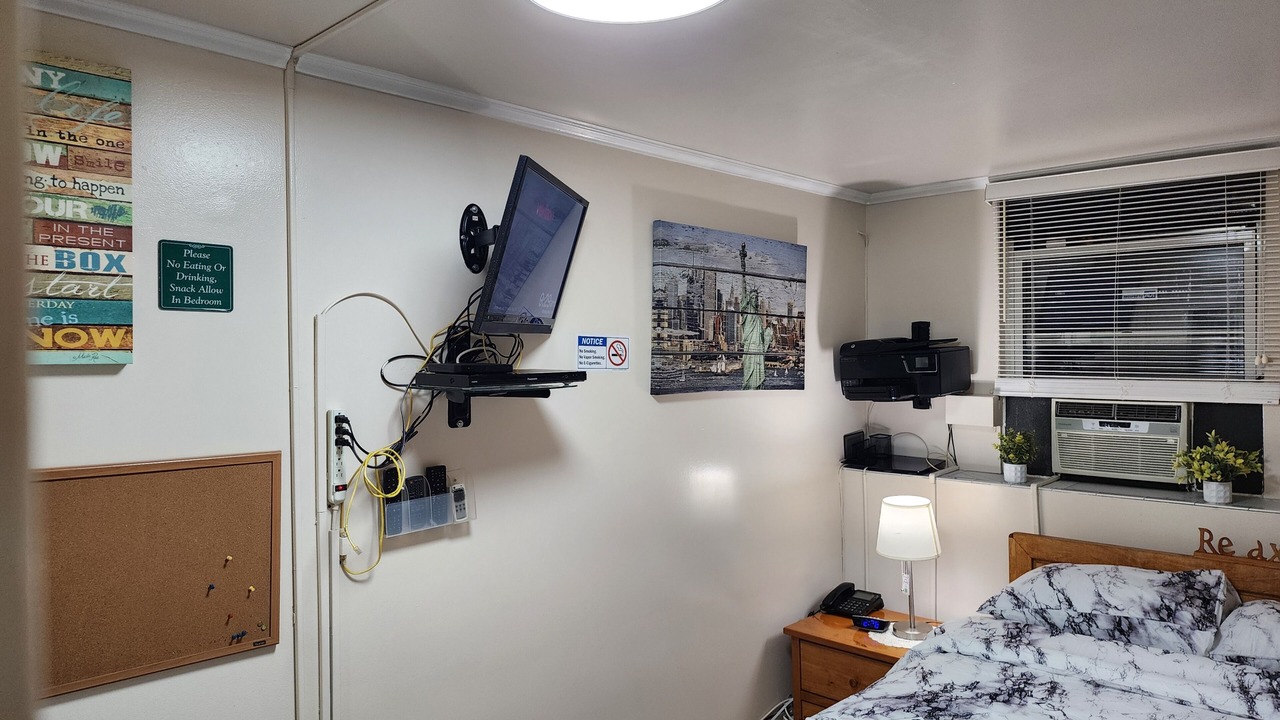 Photo of Bedroom in Ocean Hill