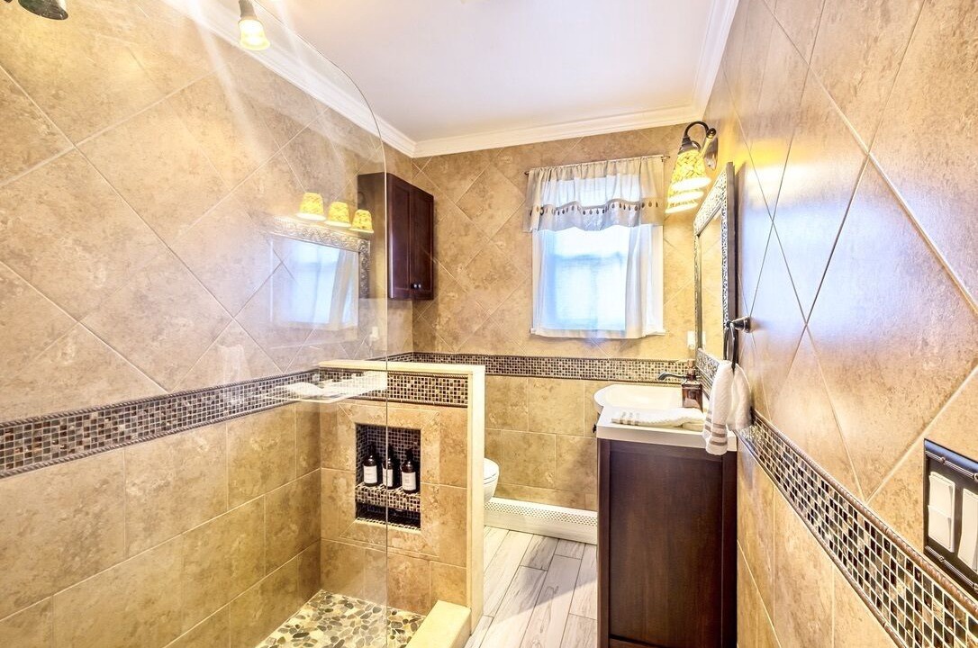 Photo of Bathroom in Neptune City