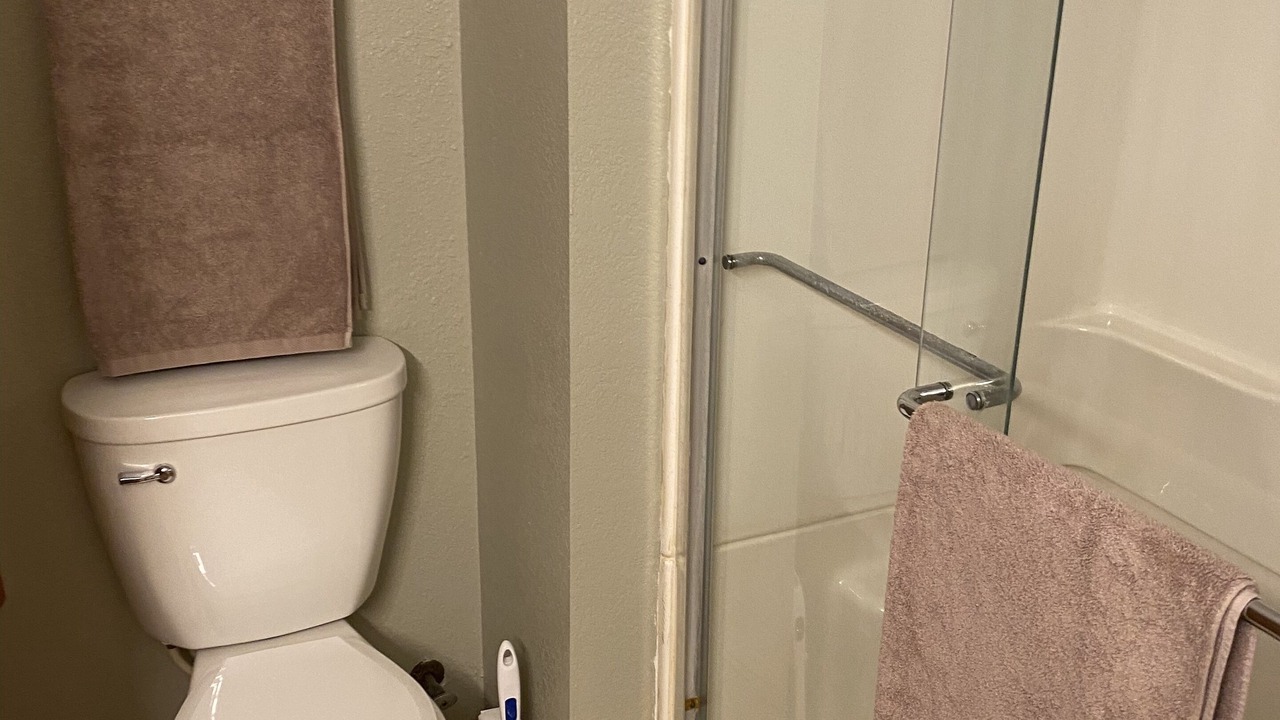 Photo of Bathroom in Fraser