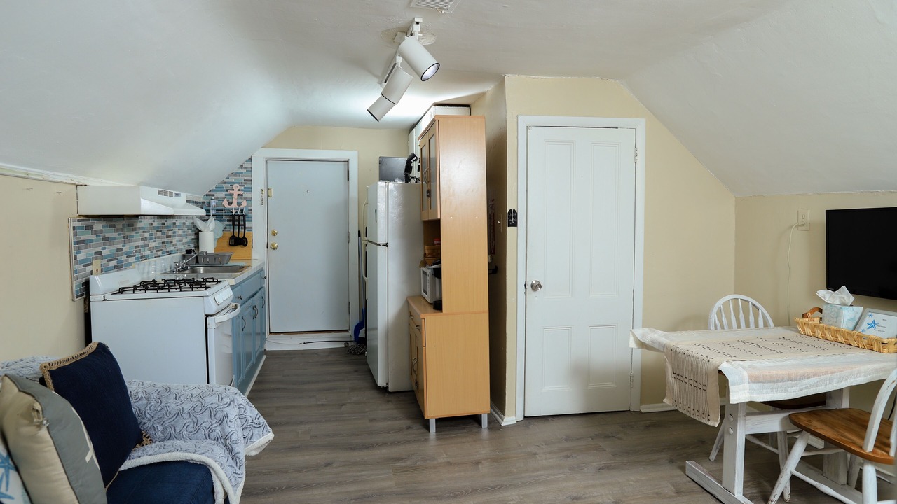 Photo of Bedroom in Long Branch