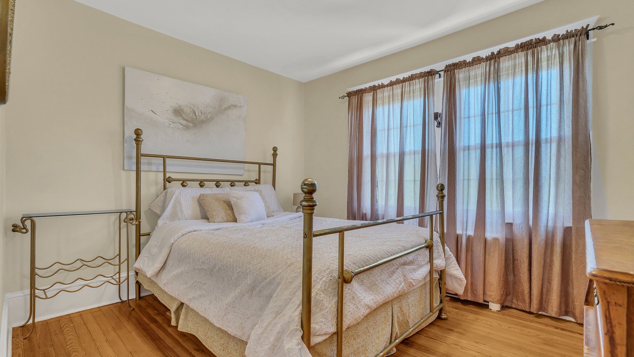 Photo of Bedroom in Asbury Park