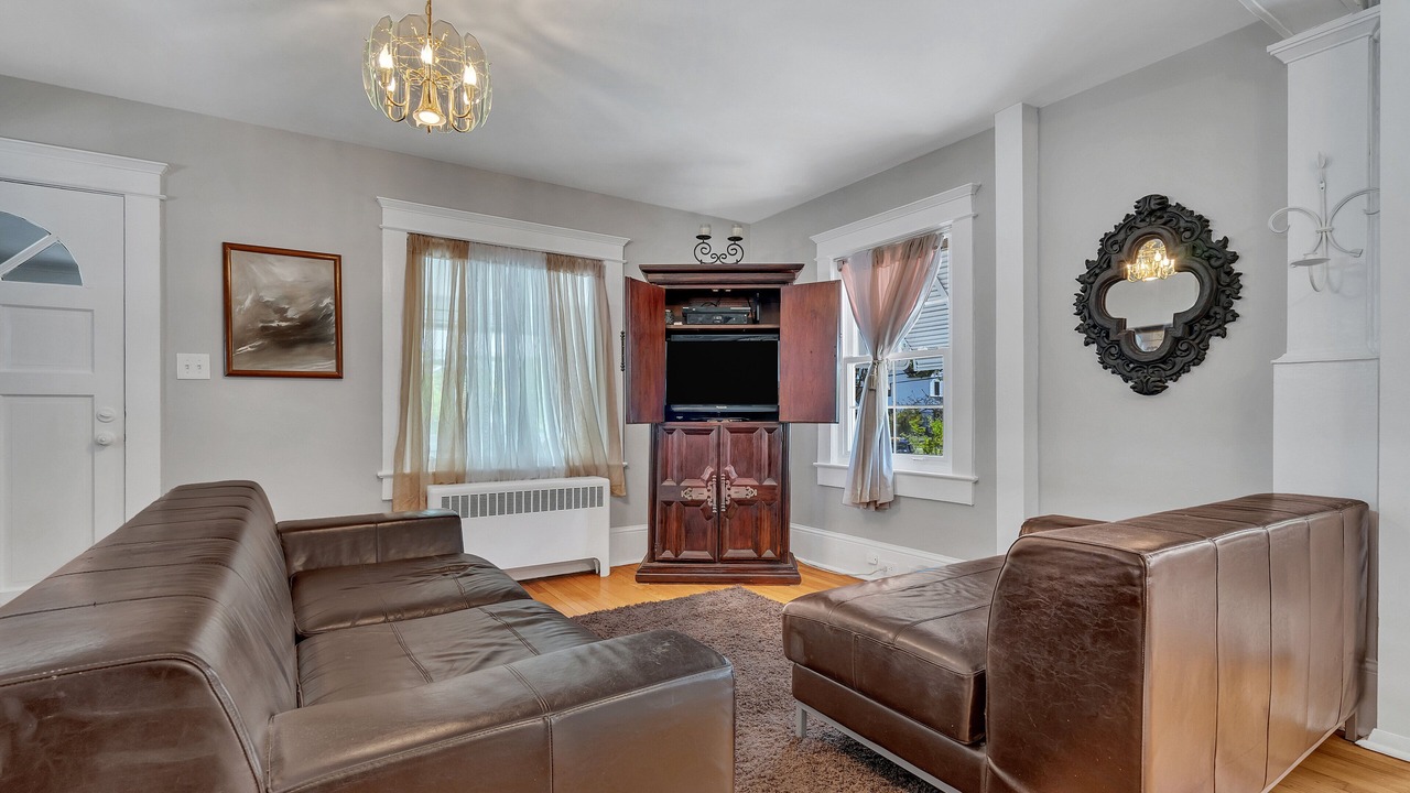 Photo of Livingroom in Asbury Park