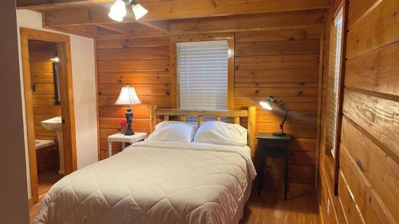 Photo of Bedroom in Dayton